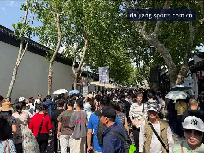 老入口排队 vs 新版直连：版大江体育中文官方站登录到底动了谁的奶酪